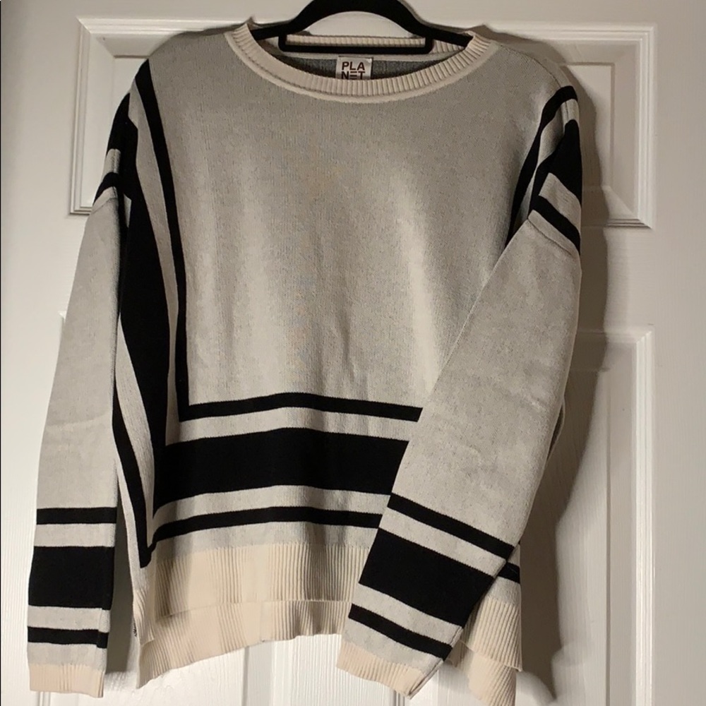 Boutique Brand Planet by Lauren G Sweater